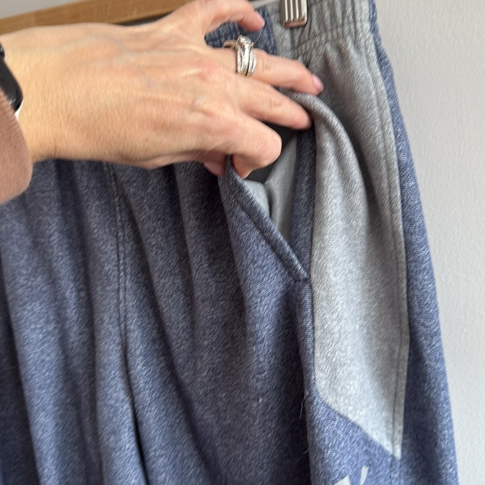 Under armor sweatpants - Picture 5 of 5